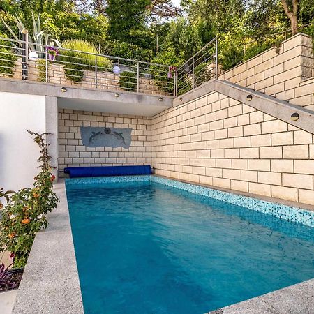 1 Bedroom Cozy Apartment In Crikvenica Exterior foto